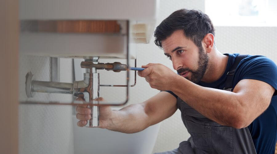Gas water heater repair in Iowa, LA